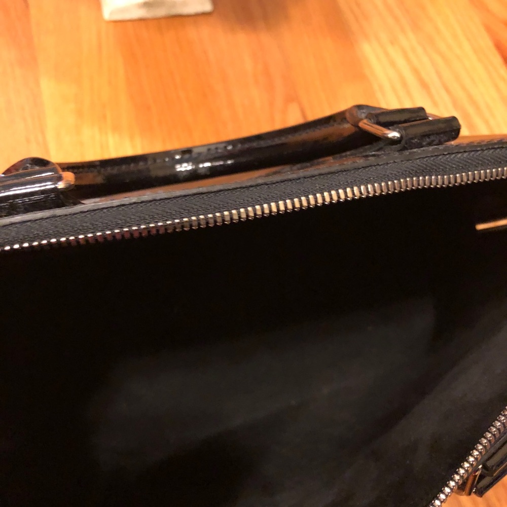 Louis Vuitton !Alma large but glossy leather . - Picture 2 of 4